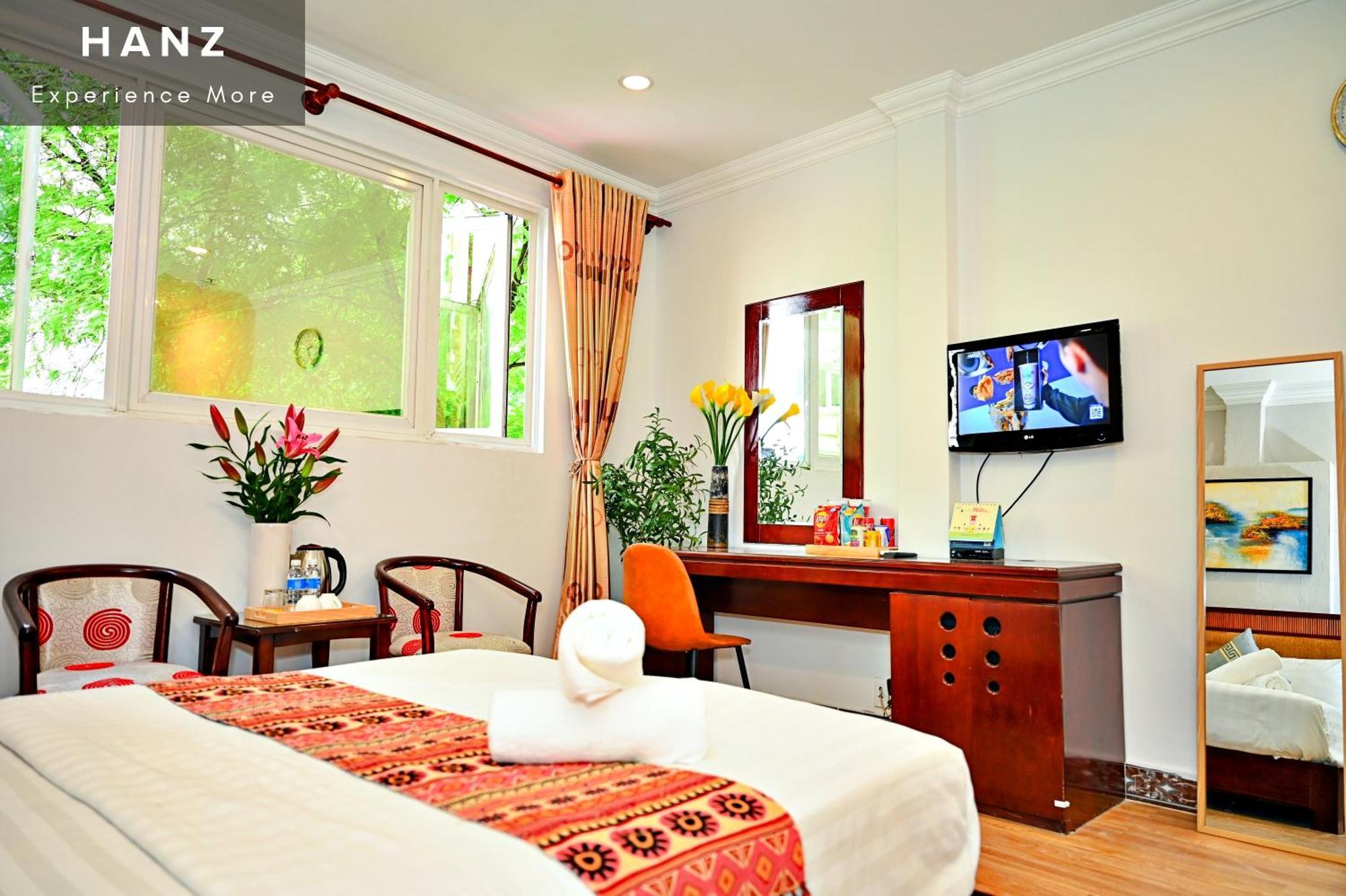 Cosmo Central Hotel Ho Chi Minh City Exterior photo
